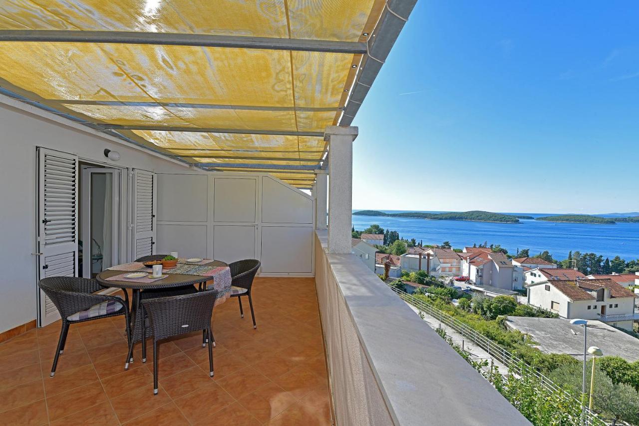 Apartments Biba Hvar Hvar Town Bagian luar foto