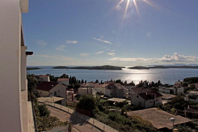 Apartments Biba Hvar Hvar Town Bagian luar foto