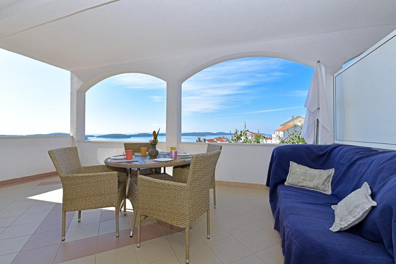 Apartments Biba Hvar Hvar Town Bagian luar foto