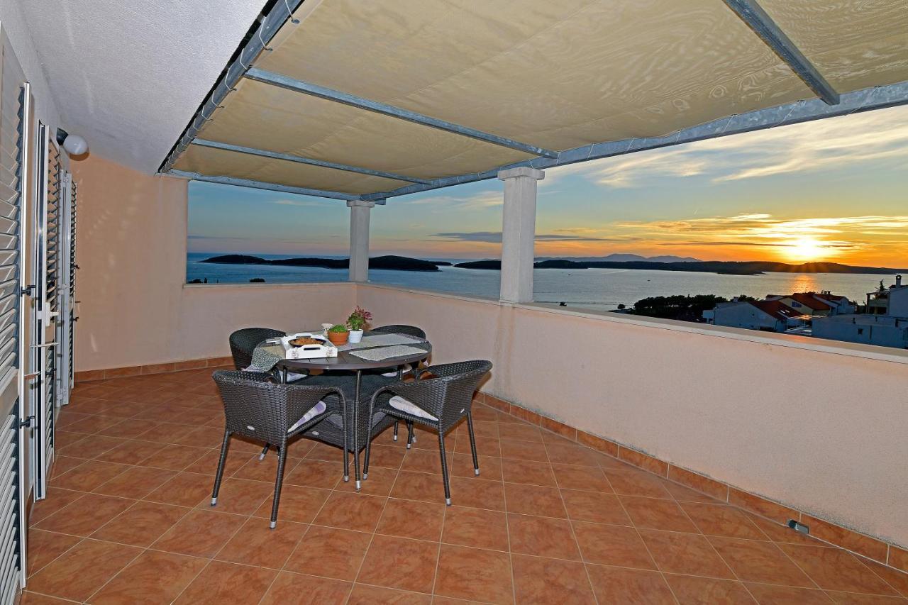 Apartments Biba Hvar Hvar Town Bagian luar foto